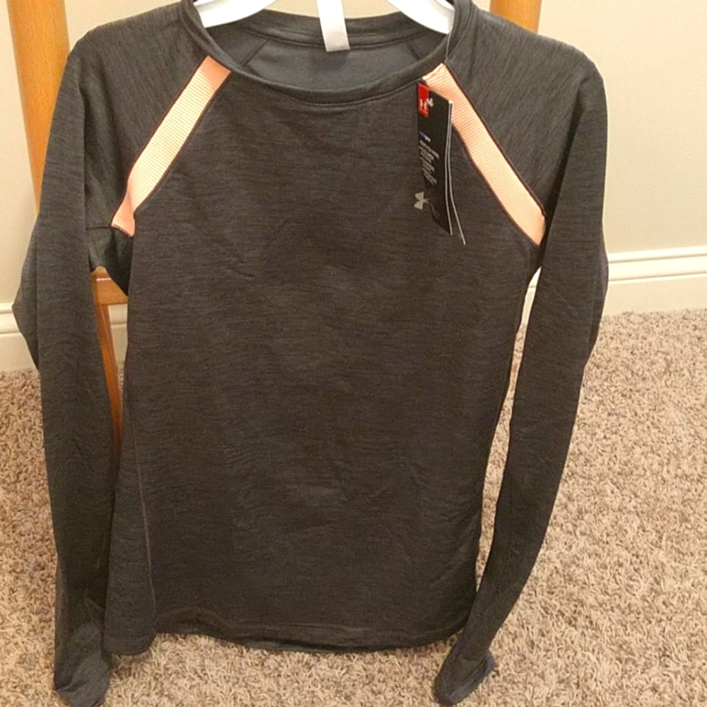 UA fitted charcoal ColdGear long sleeve shirt